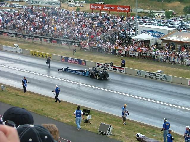 Top_Fuel_Dragster-2
