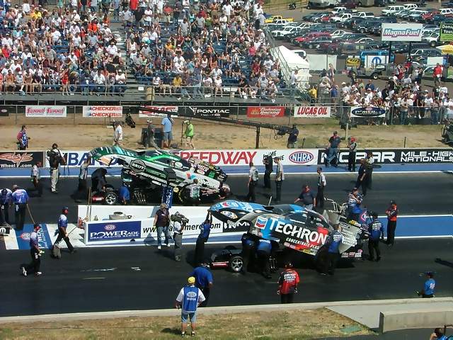 Top_Fuel_Funnycar-12