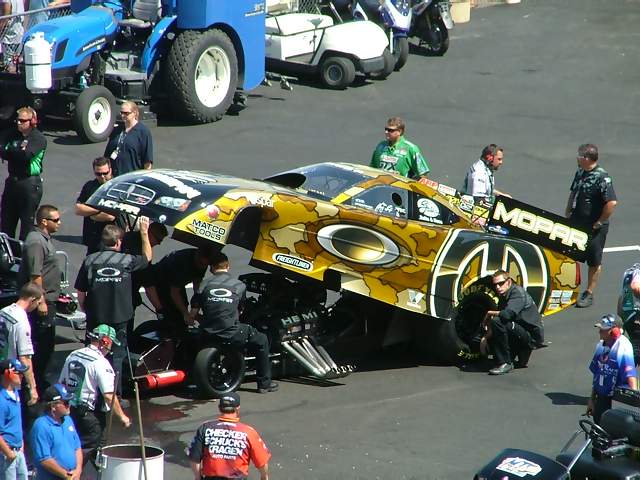 Top_Fuel_Funnycar-15